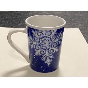 Beautiful ￼Studio 33 Snowflake Mug